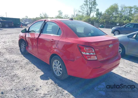 2018 Chevrolet Sonic Lt Auto z USA, uszkodzony, nr VIN 1G1JD5SB9J4126235